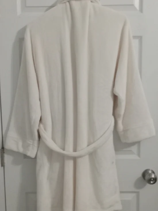 Womens Macy's Collections Cream Plush Shawl-Collar Bath Robe - Picture 2 of 4